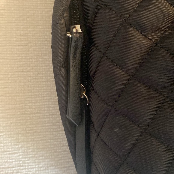 Quilted black backpack-New - Picture 4 of 8